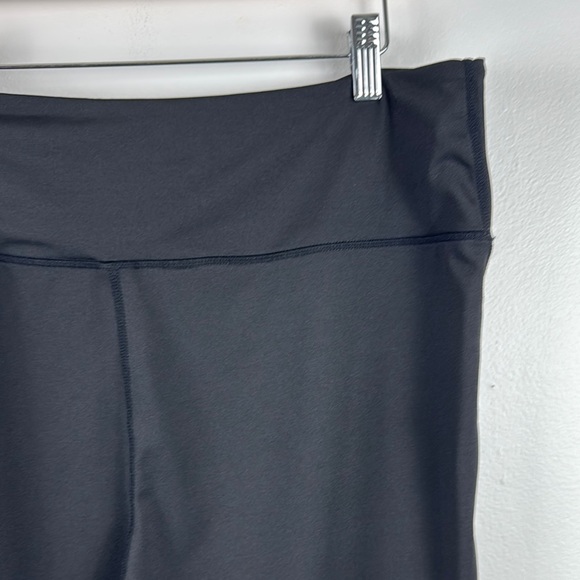 ✨3/$25✨ Shein Curve Black Women's Shorts - 3XL - Picture 5 of 6
